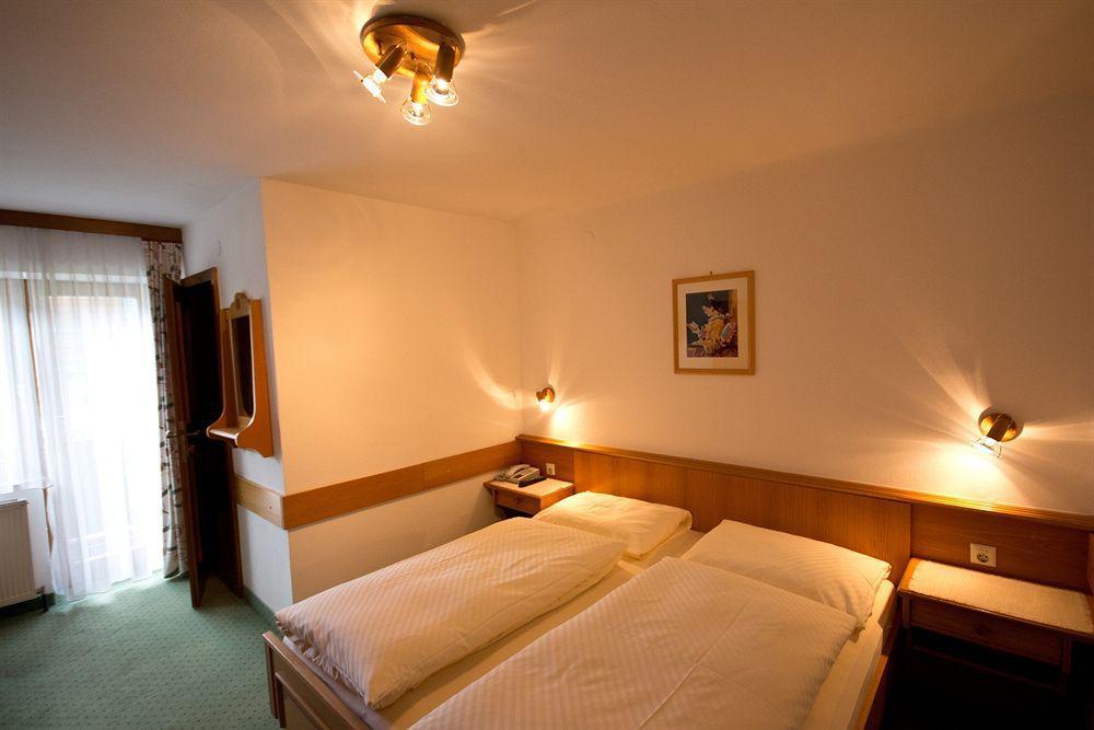 Pension Riedlsperger Saalbach-Hinterglemm Ngoại thất bức ảnh