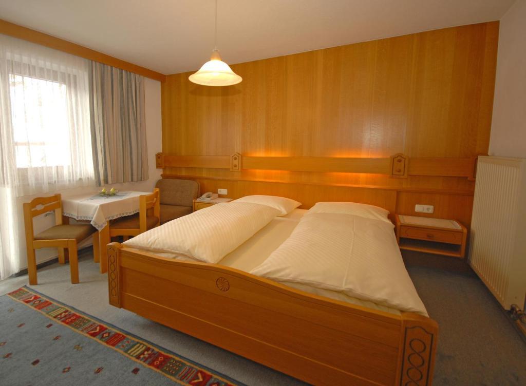 Pension Riedlsperger Saalbach-Hinterglemm Phòng bức ảnh
